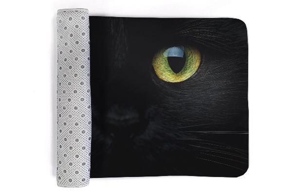 Carpete Olhos de gato pretos