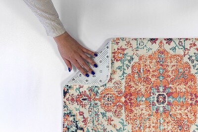 Carpete Padrão floral oriental simétrico