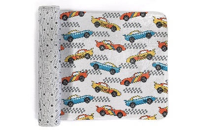 Tapete cozinha Carros de corrida e bandeira axadrezada