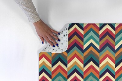 Tapete Ziguezague colorido em estilo chevron
