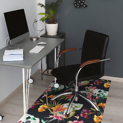 Tapete para cadeira de escritório Caveiras e flores