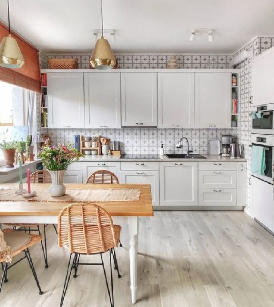 Instalação de telhas vinílicas autoadesivas