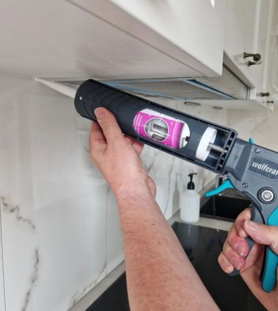 Instalação de telhas vinílicas autoadesivas